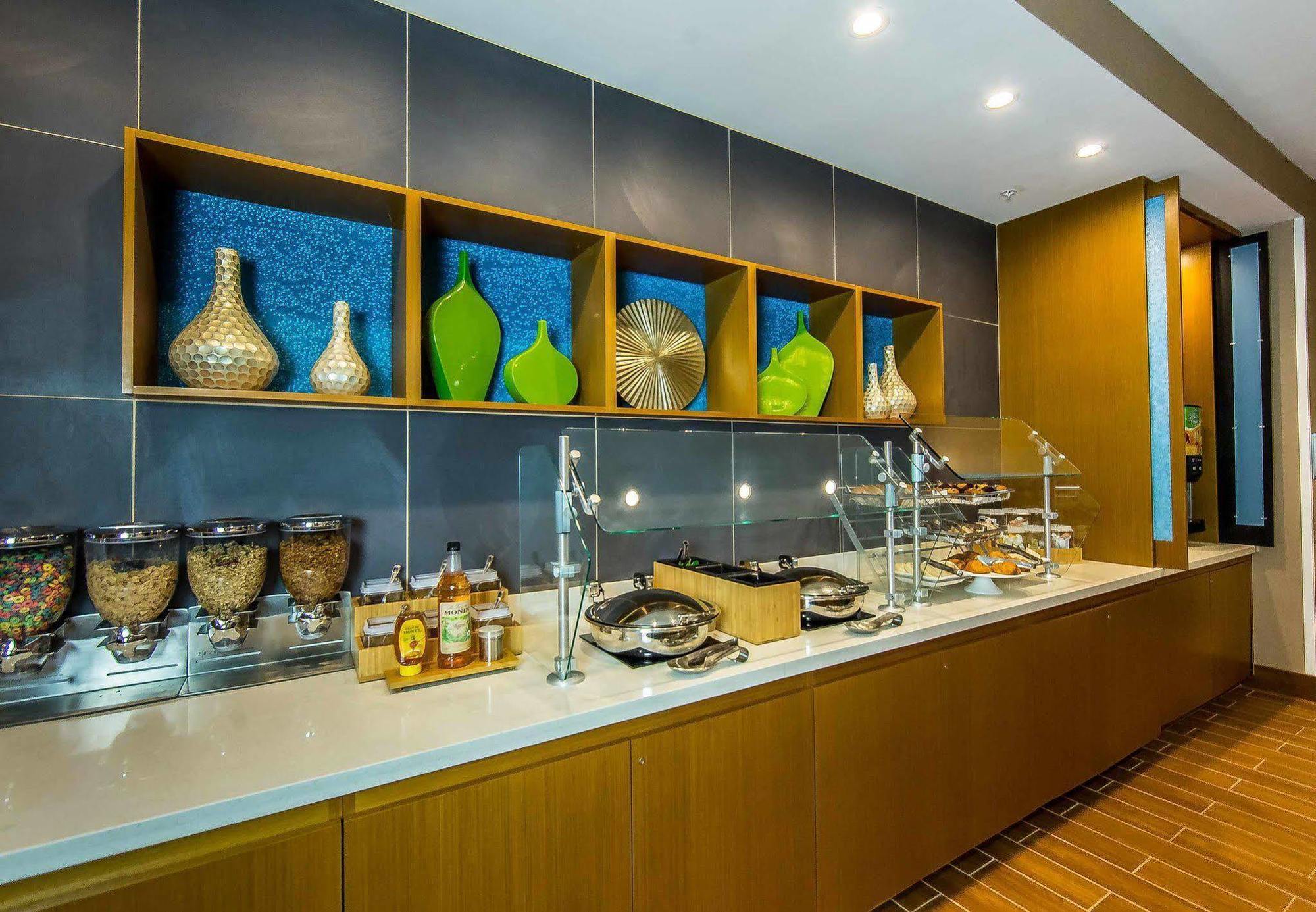 Springhill Suites Lumberton Bagian luar foto