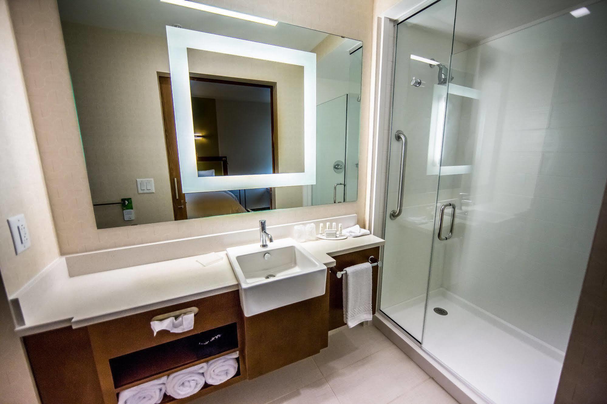Springhill Suites Lumberton Bagian luar foto